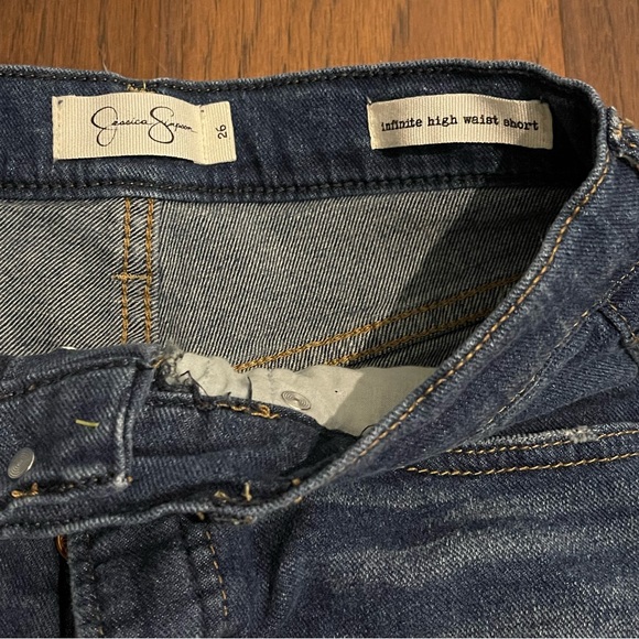 Jessica Simpson high waisted jeans short - Picture 3 of 3